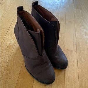 Lucky Brand Brown Booties Ankle Boots Size 8.5